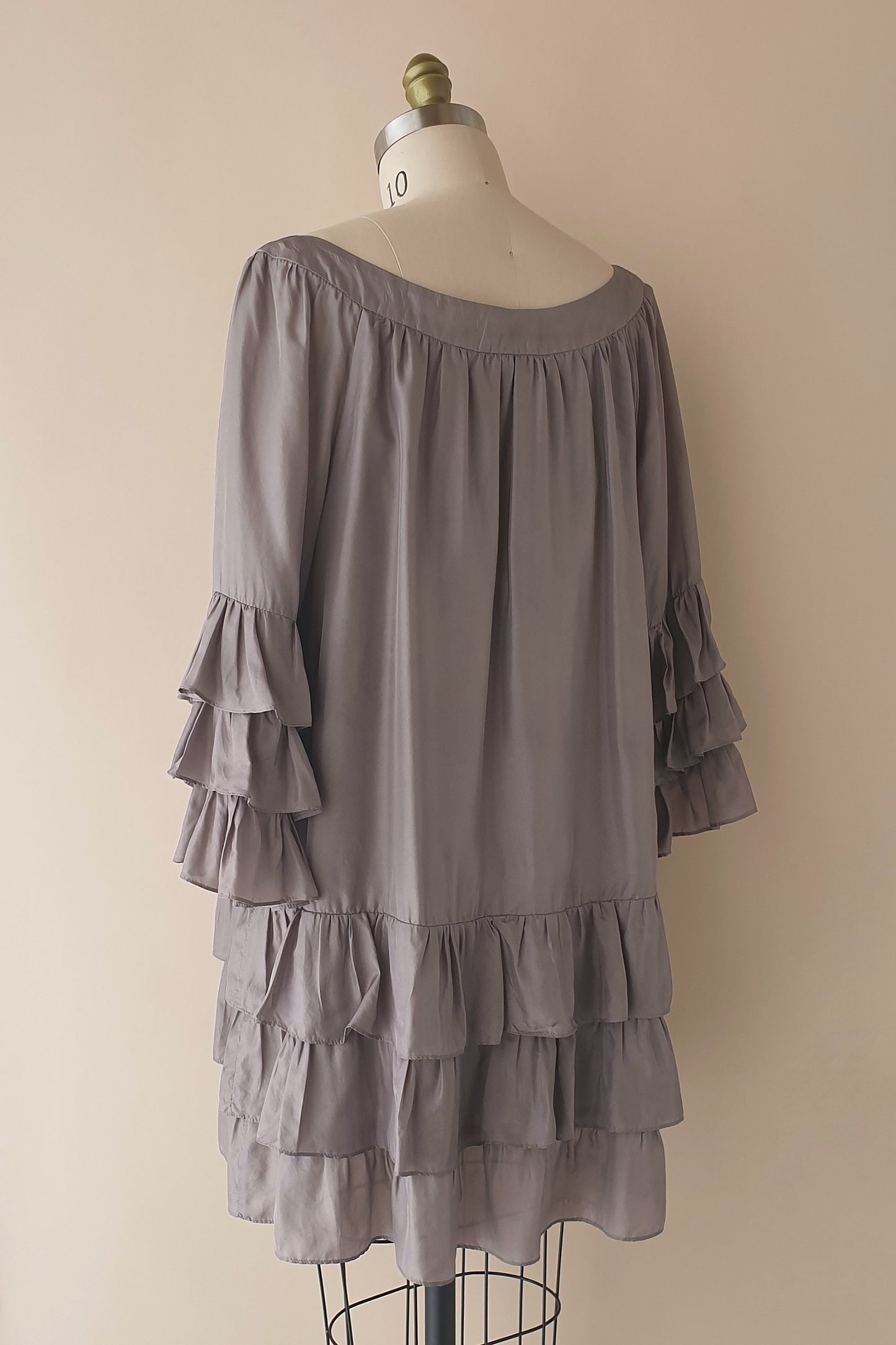 Lisa Brown silk ruffle dress Size M/L